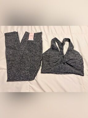 Victoria's Secret Studio Gray Twist-Front Sports Bra & Leggings Set